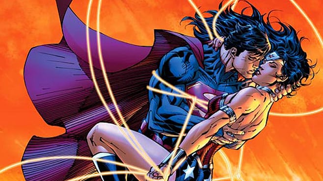 Super homem e Mulher Maravlha | Beijo entre os personagens foi um dos grandes momentos dos personagens dos quadrinhos