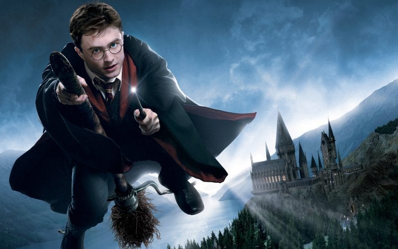 Harry Potter | Warner anuncia mais um filme inédito escrito por J.K. Rowling