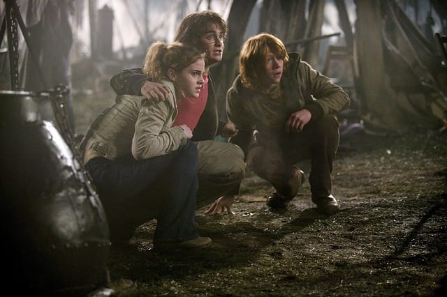 Warner aparata em Hogwarts com semana mágica e recorda aventuras de Harry Potter