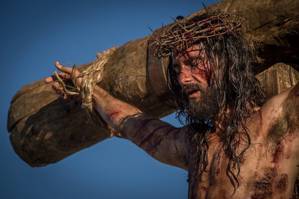 “Ben-Hur”, com Rodrigo Santoro no papel de Jesus, leva o Telecine à liderança da TV paga