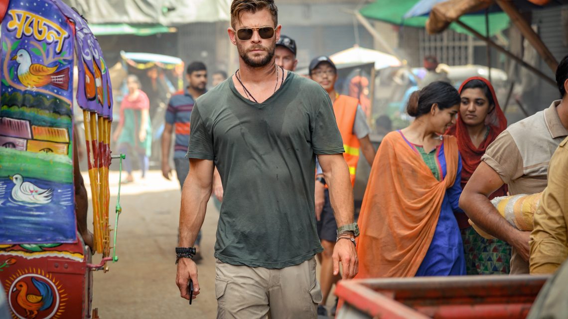 Em vídeo inédito, Chris Hemsworth revela bastidores de ação em Resgate