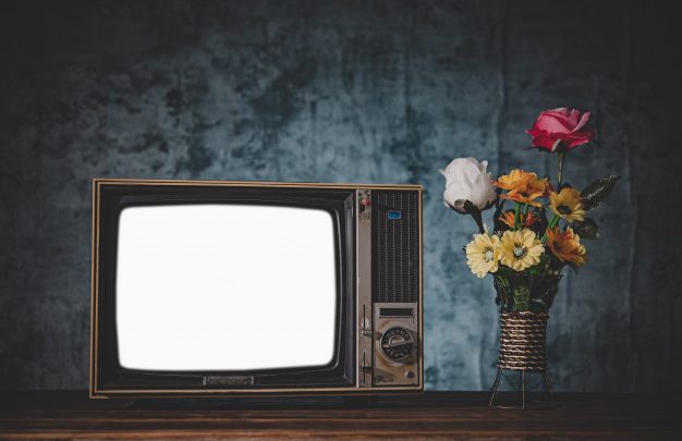 Oldflix | Plataforma alternativa de streaming oferece filmes e séries antigos e mais canais gratuitos