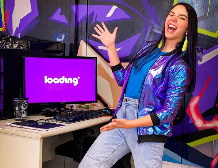 Ana Xisdê é a nova apresentadora da Loading