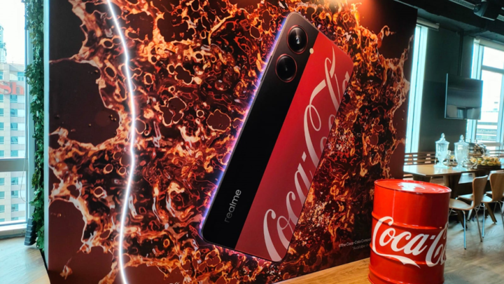Realme realiza evento brasileiro para apresentar os smartphones Coca-Cola Edition e Realme 10 Pro+