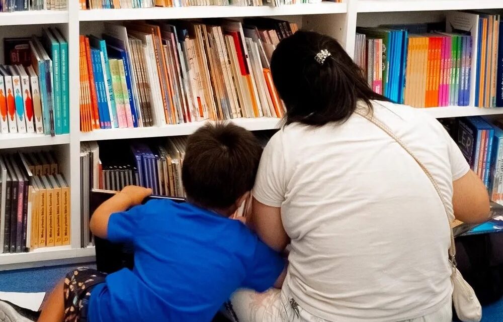 Férias no Pátio Paulista reúne diferentes histórias da literatura infantojuvenil em A Hora do Conto